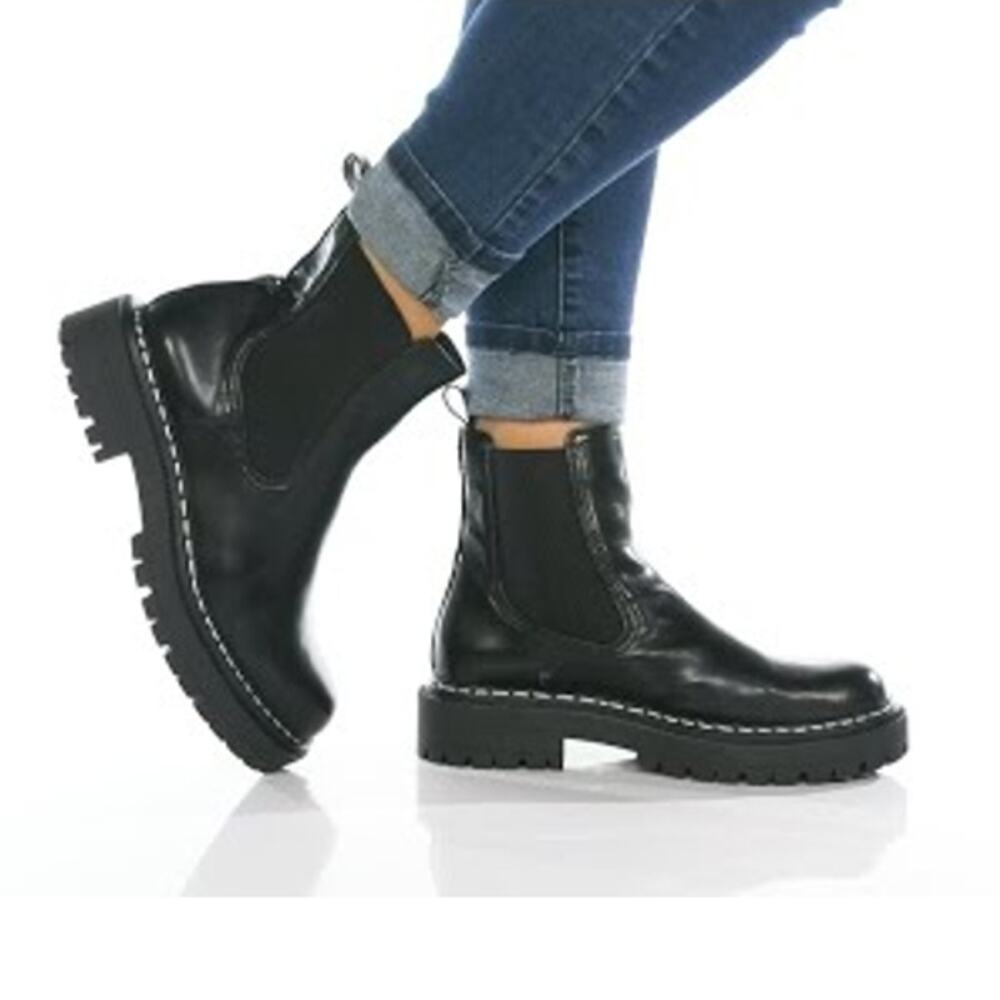 NEW! Sam Edelman Circus Effie Chelsea Platform Ankle Rain Bootie NWOB Size 5.5